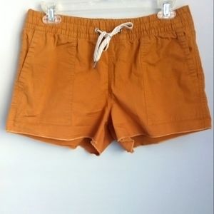 Vuori Rip Stop Gold Shorts Size Small